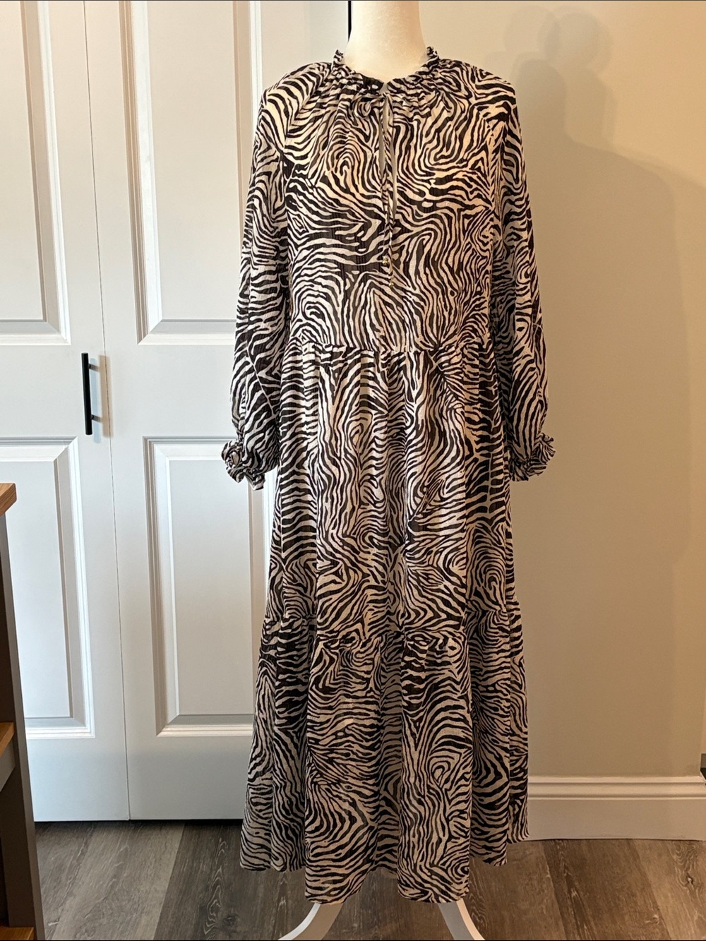Zara Black and White Zebra-Print,Long Sleeve Elastic Ruffle,Tiered Maxi Dress